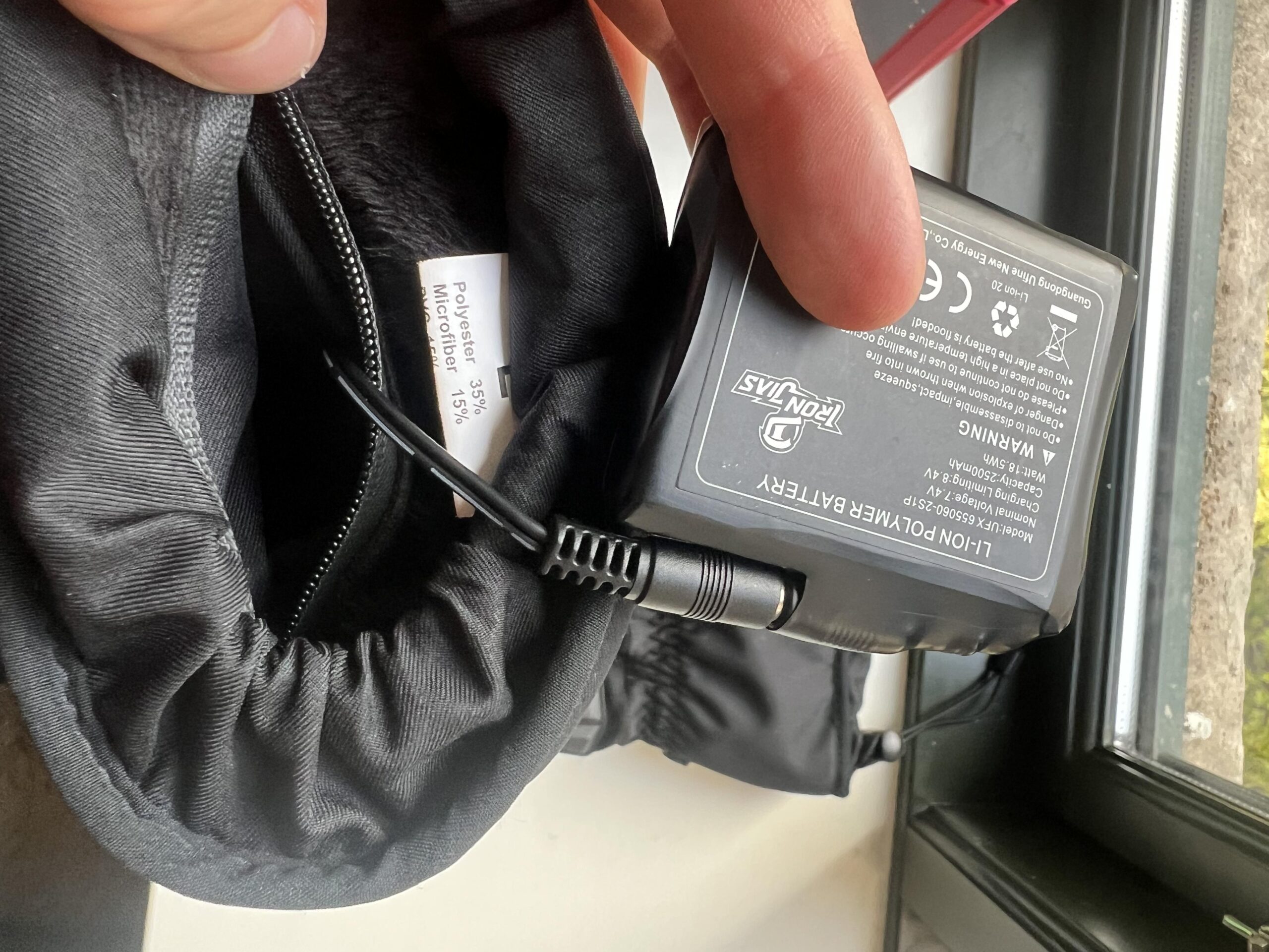 7,4-V-2500-mAh-Akku meines beheizten IRON JIA'S Motorradhandschuhs von 2023