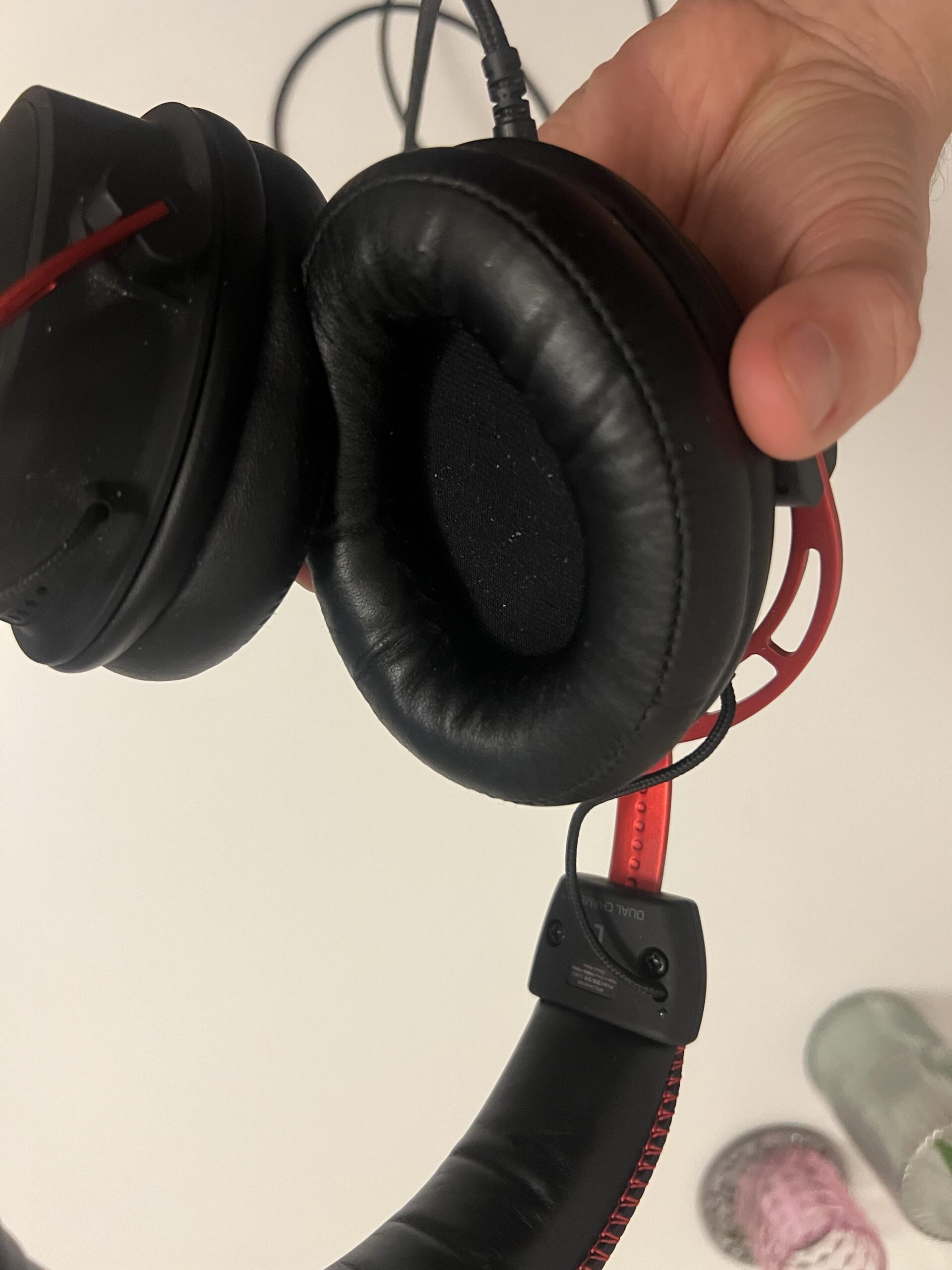 Ohrpolster und innere Ohrmuschel des HyperX Cloud Alpha nach mehr als zwei Jahren Nutzung