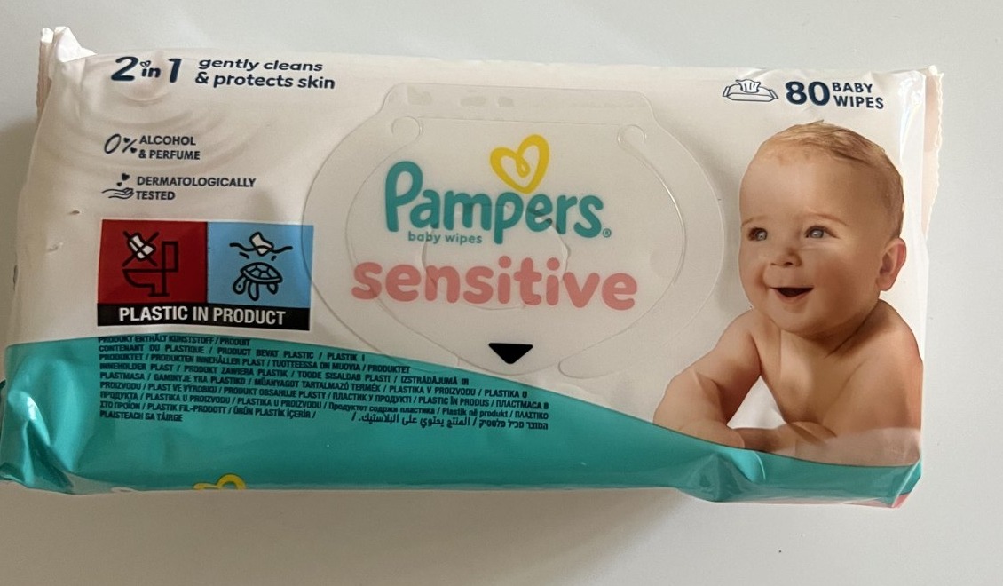 Actual Pampers Sensitive 80 baby wipes pack showing the product name, resealable lid and 80-count packaging