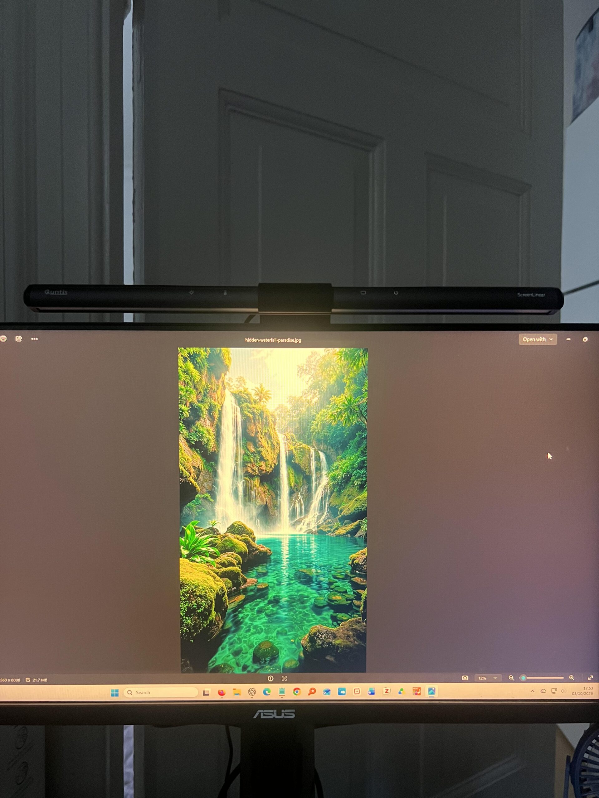 Quntis Monitor Light Bar éteinte